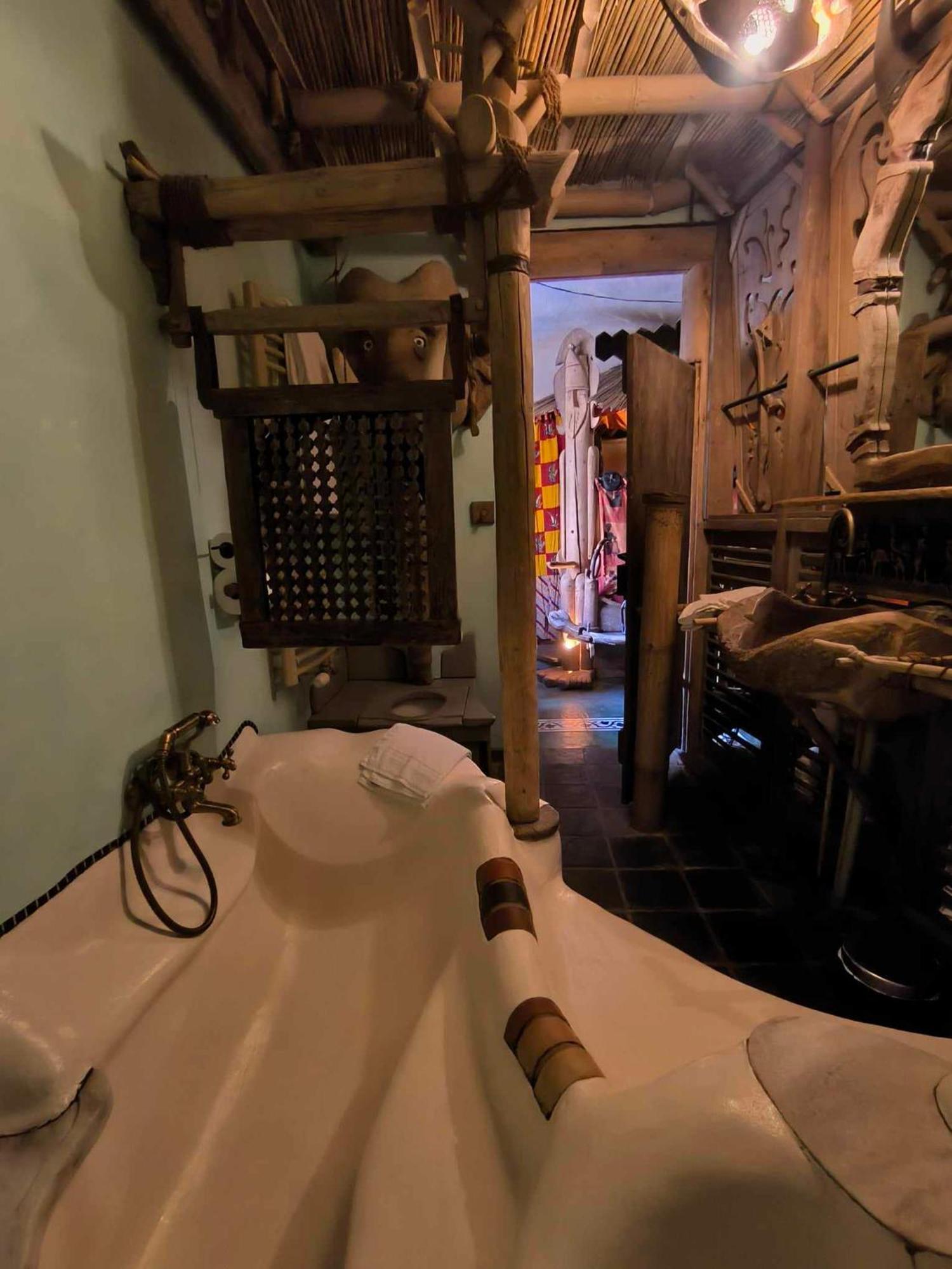 La Balade Des Gnomes Hotel Дюрби Екстериор снимка
